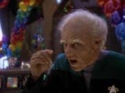 extant_StarTrek_DS9_3x18-DistantVoices_03156.jpg