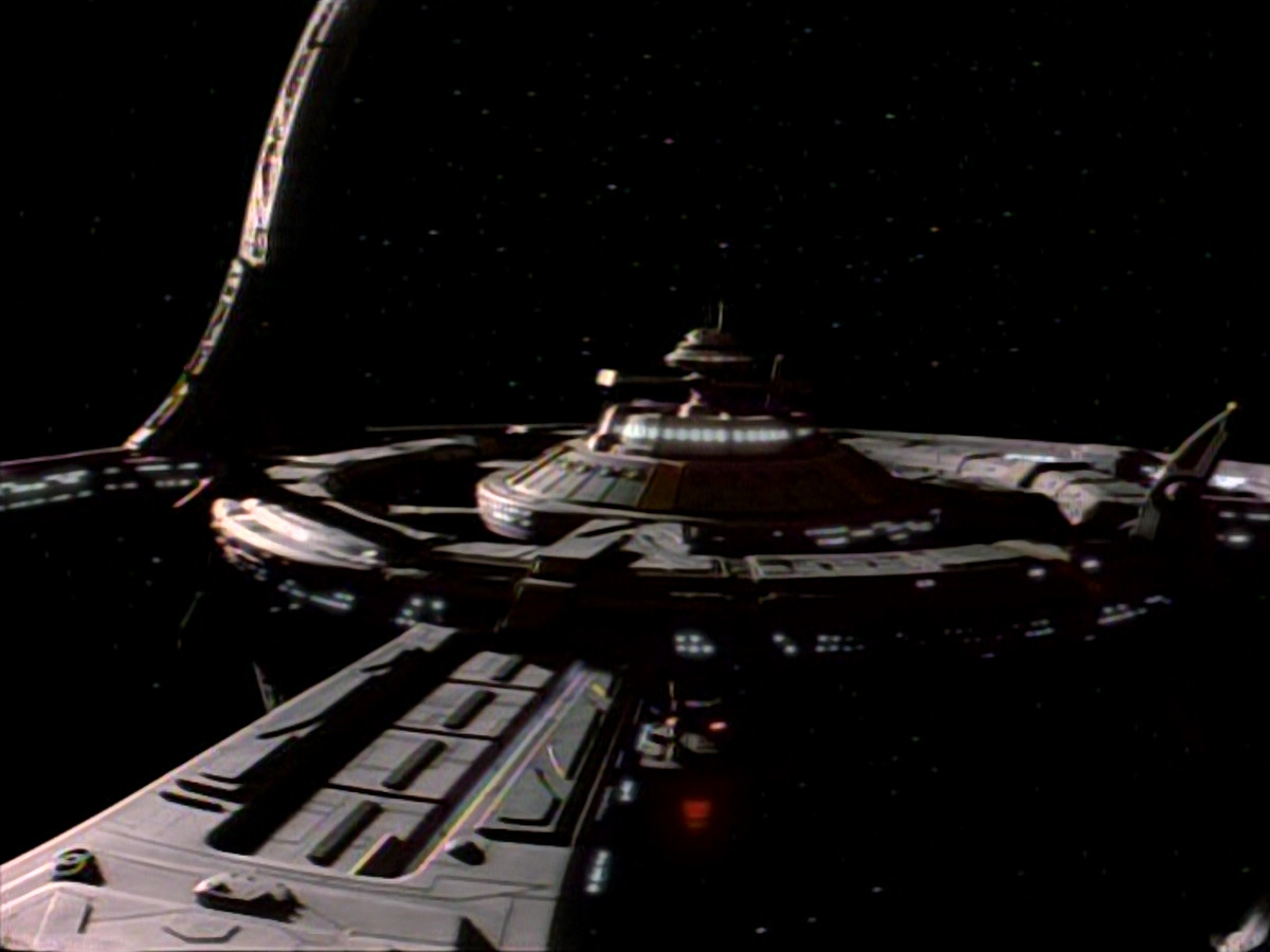 extant_StarTrek_DS9_3x20-ImprobableCause_00008.jpg