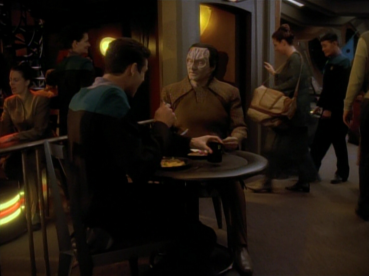 extant_StarTrek_DS9_3x20-ImprobableCause_00014.jpg