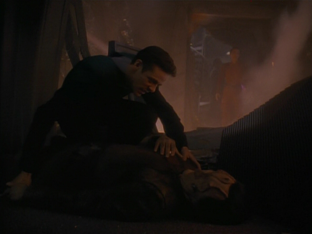 extant_StarTrek_DS9_3x20-ImprobableCause_00293.jpg