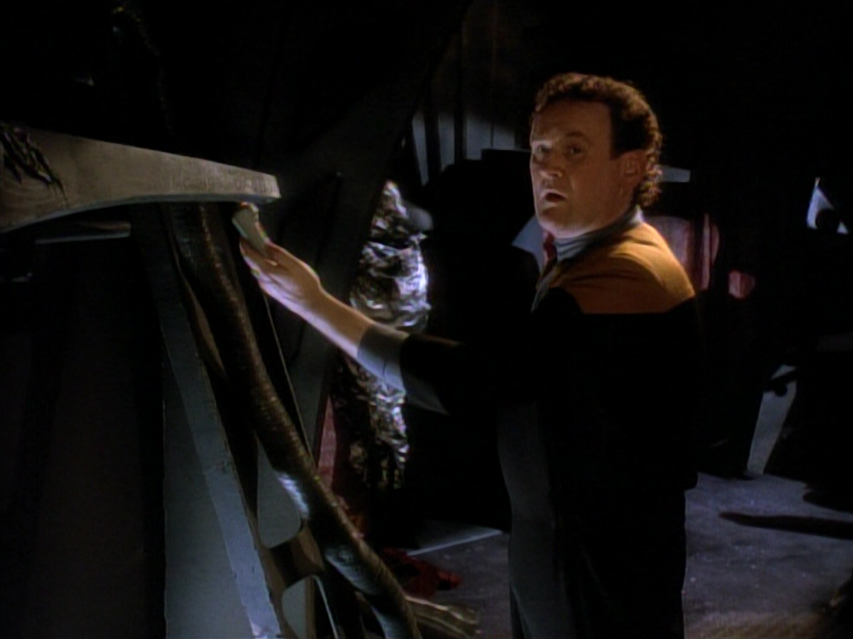 extant_StarTrek_DS9_3x20-ImprobableCause_00495.jpg