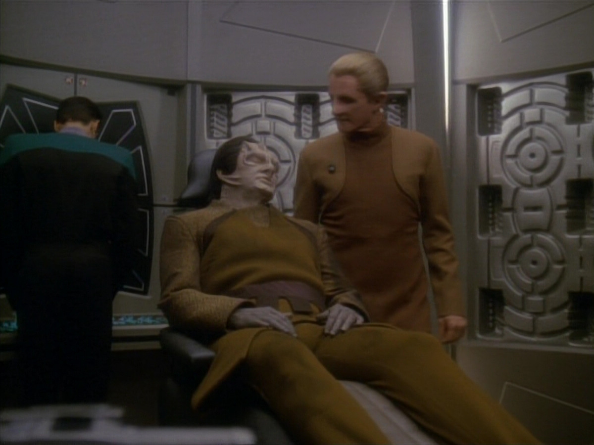 extant_StarTrek_DS9_3x20-ImprobableCause_00602.jpg
