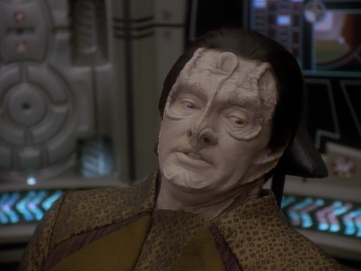 extant_StarTrek_DS9_3x20-ImprobableCause_00639.jpg