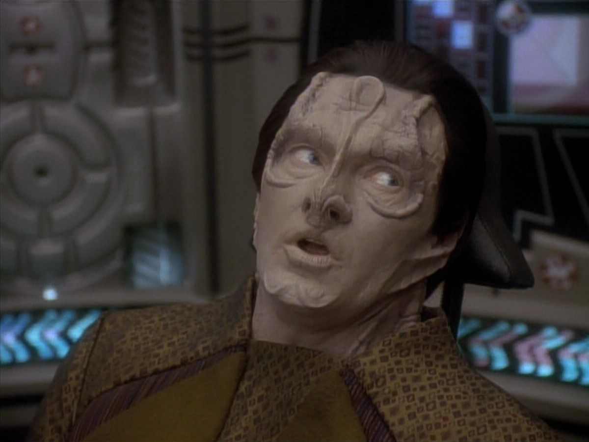 extant_StarTrek_DS9_3x20-ImprobableCause_00644.jpg