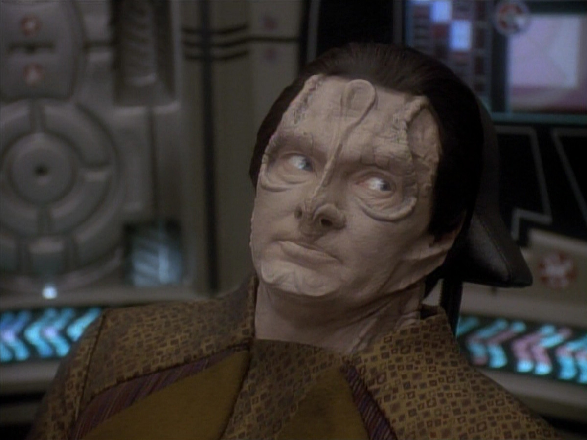 extant_StarTrek_DS9_3x20-ImprobableCause_00646.jpg