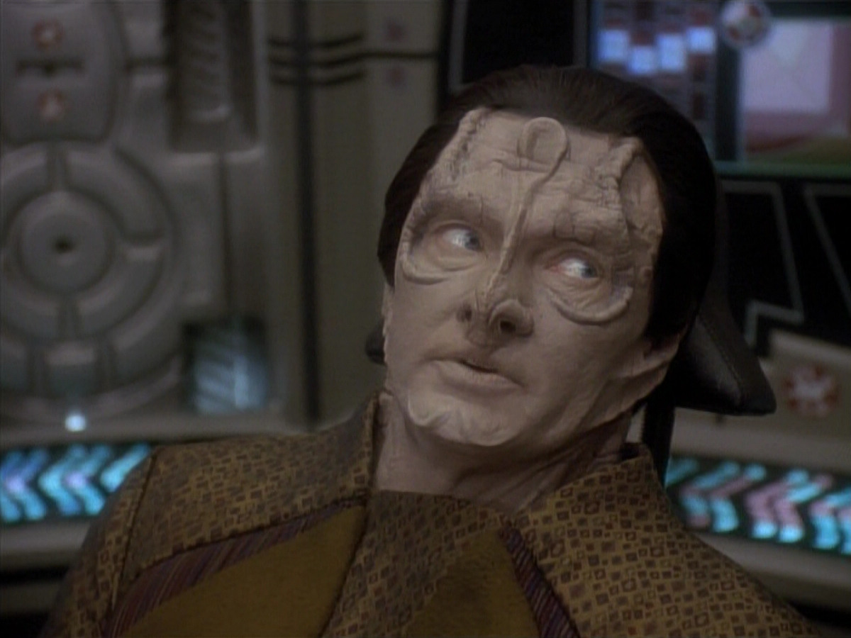 extant_StarTrek_DS9_3x20-ImprobableCause_00660.jpg