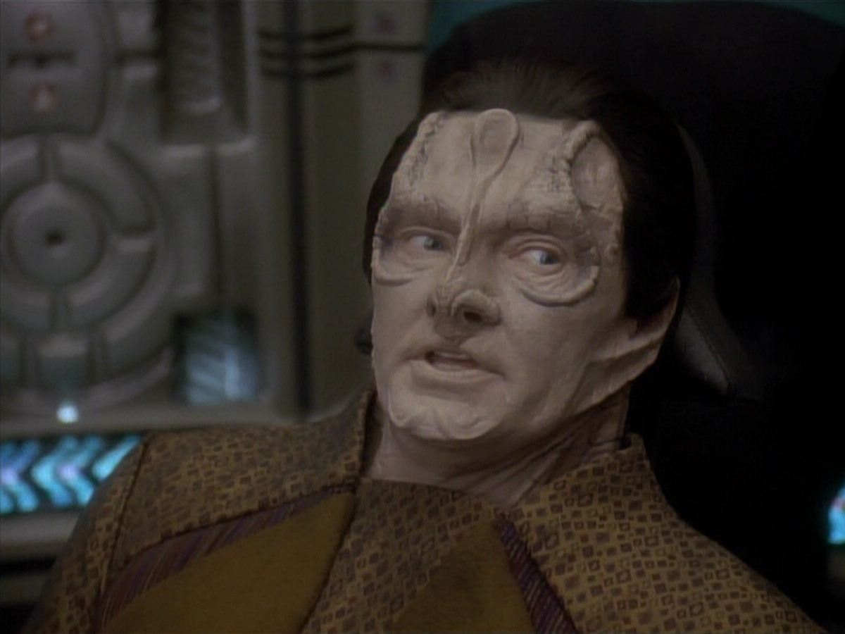 extant_StarTrek_DS9_3x20-ImprobableCause_00708.jpg