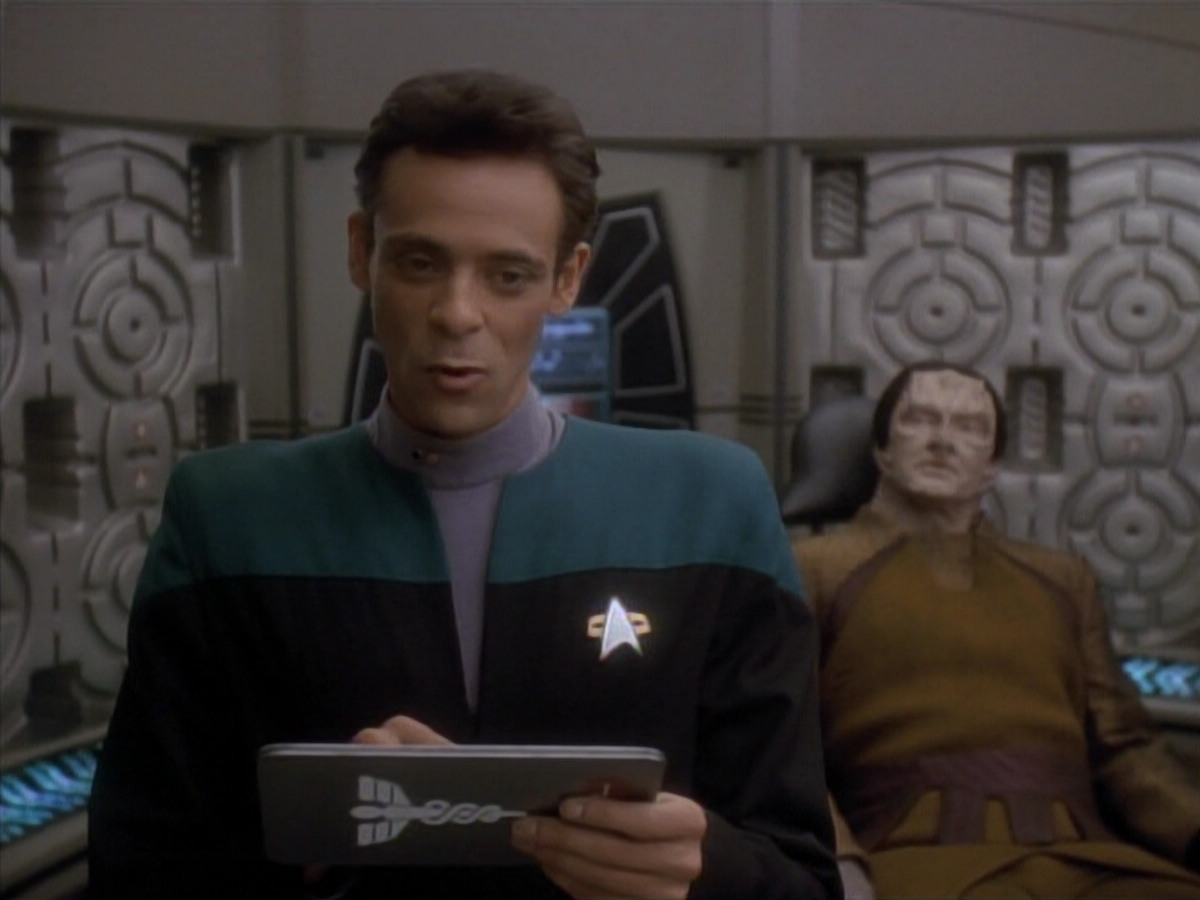 extant_StarTrek_DS9_3x20-ImprobableCause_00793.jpg