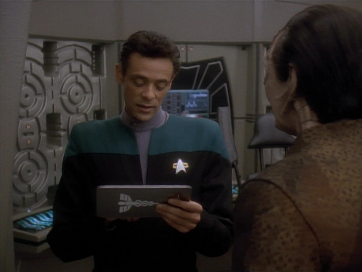 extant_StarTrek_DS9_3x20-ImprobableCause_00813.jpg