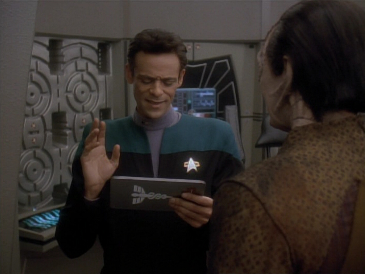 extant_StarTrek_DS9_3x20-ImprobableCause_00822.jpg