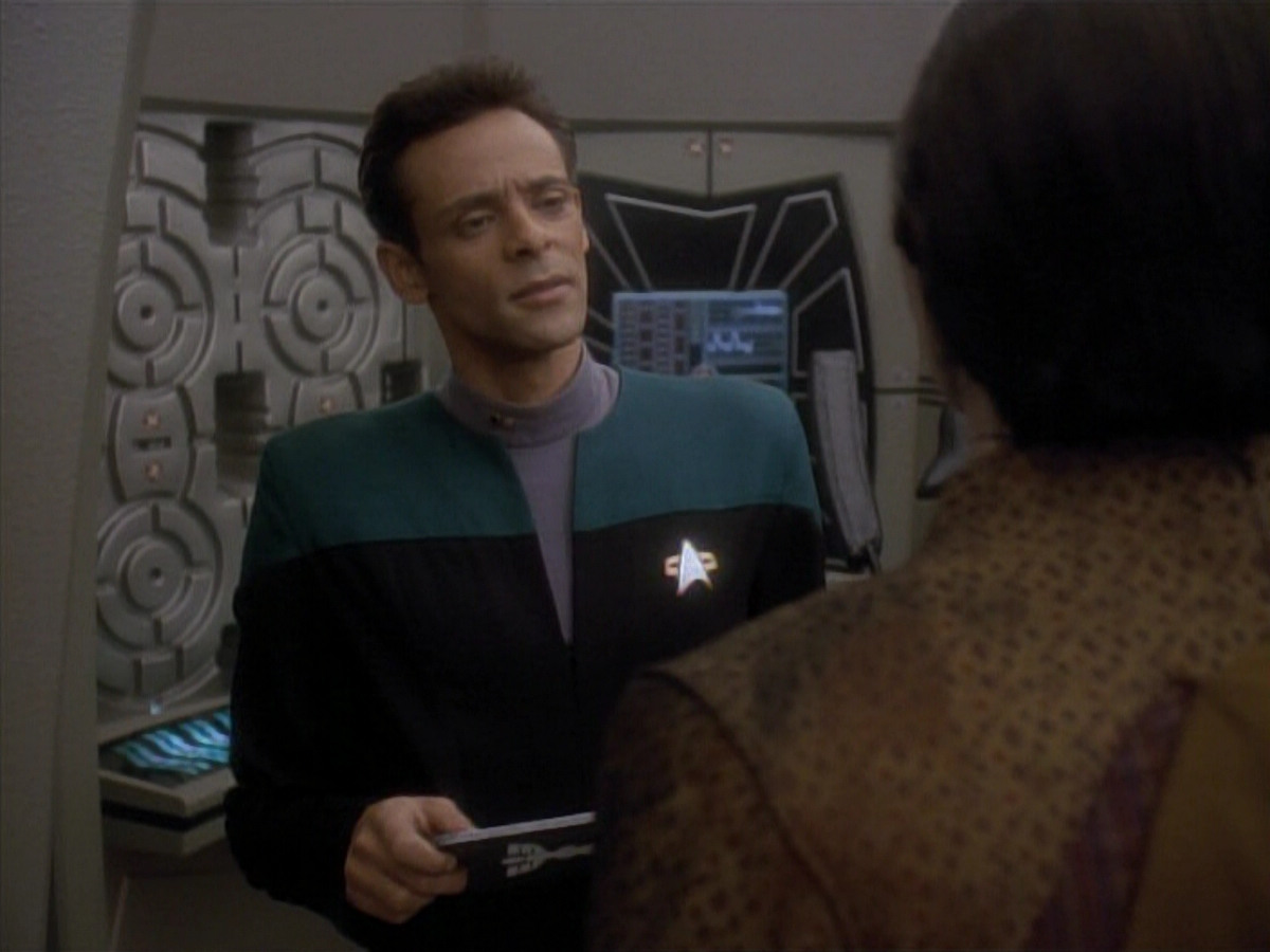 extant_StarTrek_DS9_3x20-ImprobableCause_00844.jpg