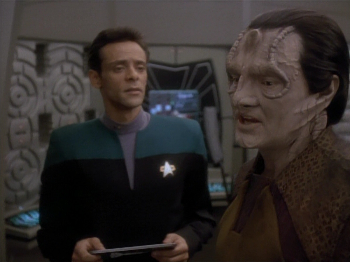 extant_StarTrek_DS9_3x20-ImprobableCause_00860.jpg