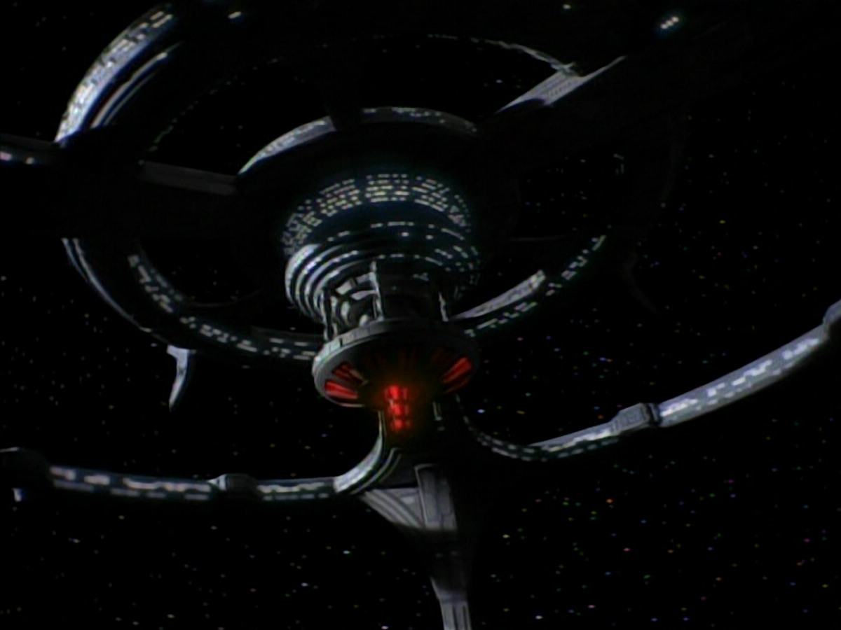 extant_StarTrek_DS9_3x20-ImprobableCause_00877.jpg