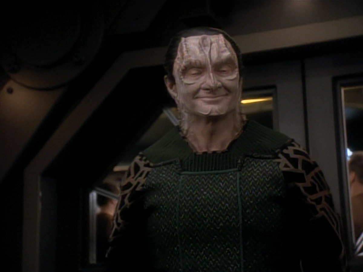 extant_StarTrek_DS9_3x20-ImprobableCause_00916.jpg