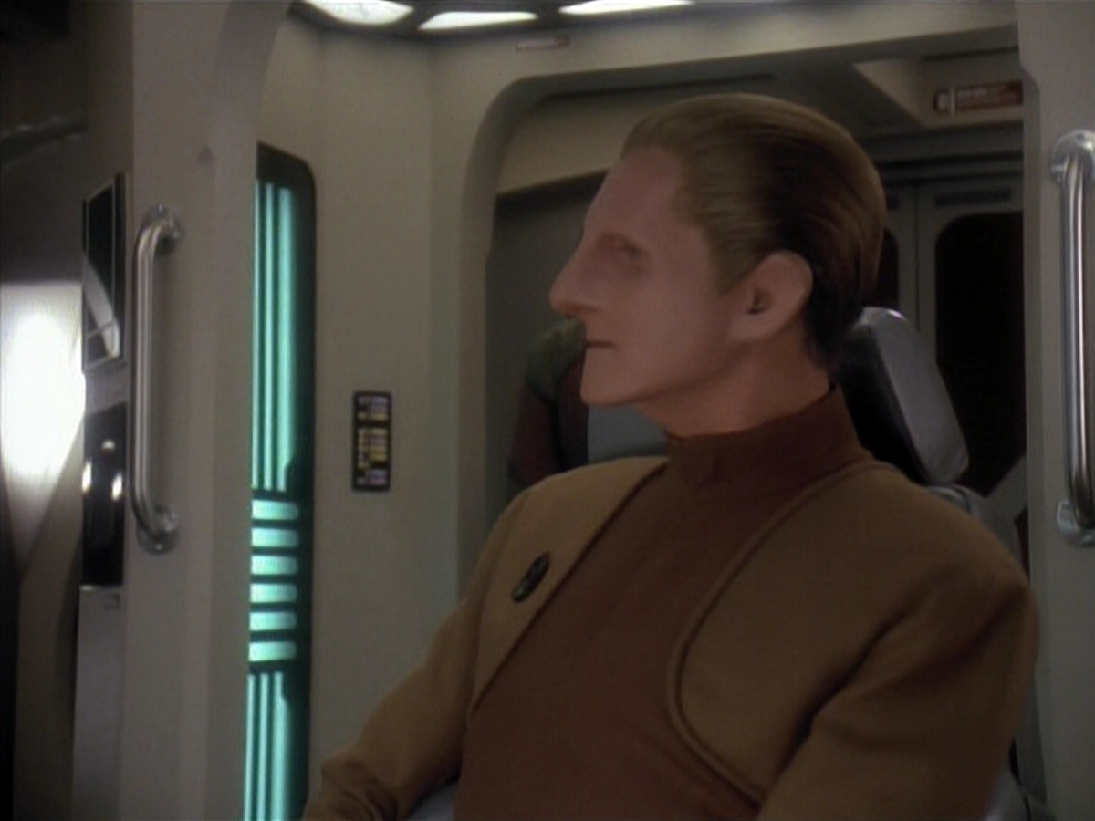 extant_StarTrek_DS9_3x20-ImprobableCause_03032.jpg