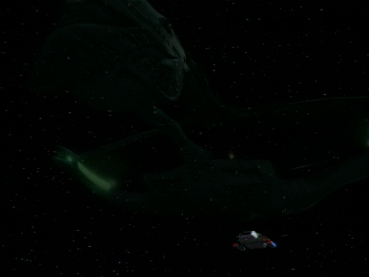 extant_StarTrek_DS9_3x20-ImprobableCause_03065.jpg