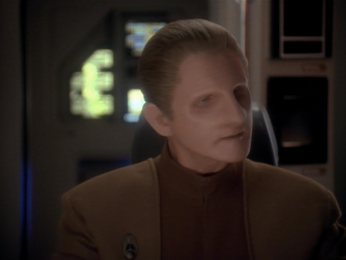 extant_StarTrek_DS9_3x20-ImprobableCause_03085.jpg