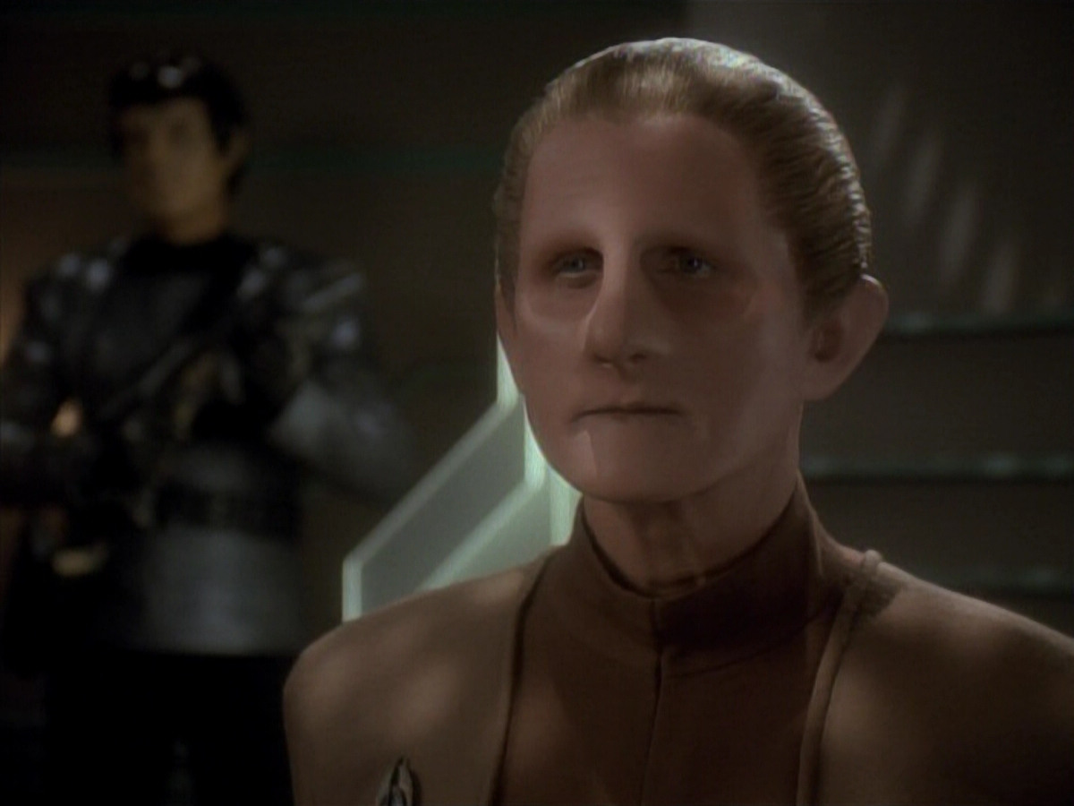 extant_StarTrek_DS9_3x20-ImprobableCause_03276.jpg