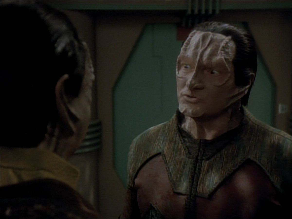 extant_StarTrek_DS9_3x20-ImprobableCause_03492.jpg