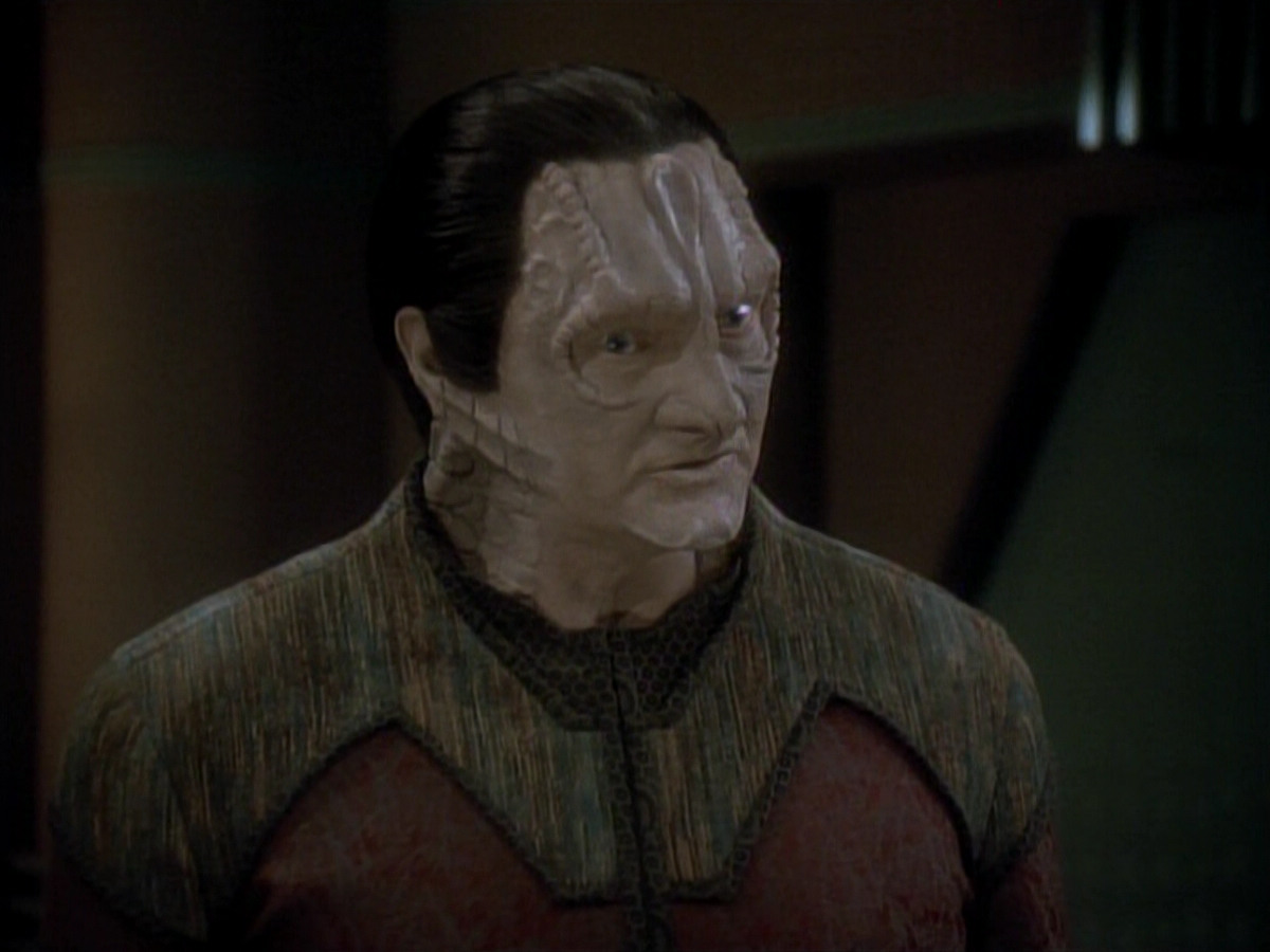 extant_StarTrek_DS9_3x20-ImprobableCause_03626.jpg