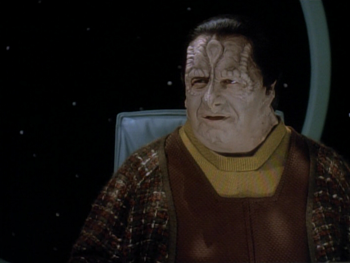 extant_StarTrek_DS9_3x20-ImprobableCause_03697.jpg