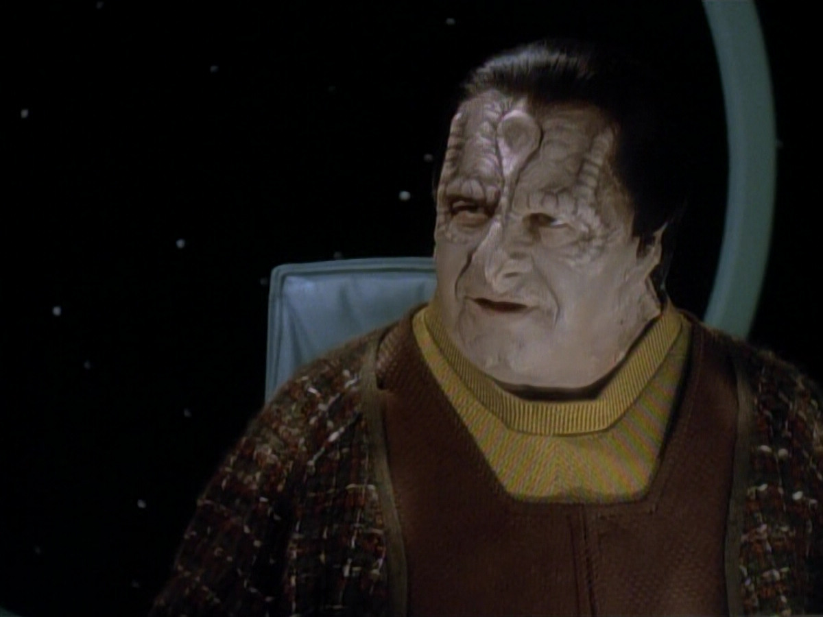 extant_StarTrek_DS9_3x20-ImprobableCause_03699.jpg