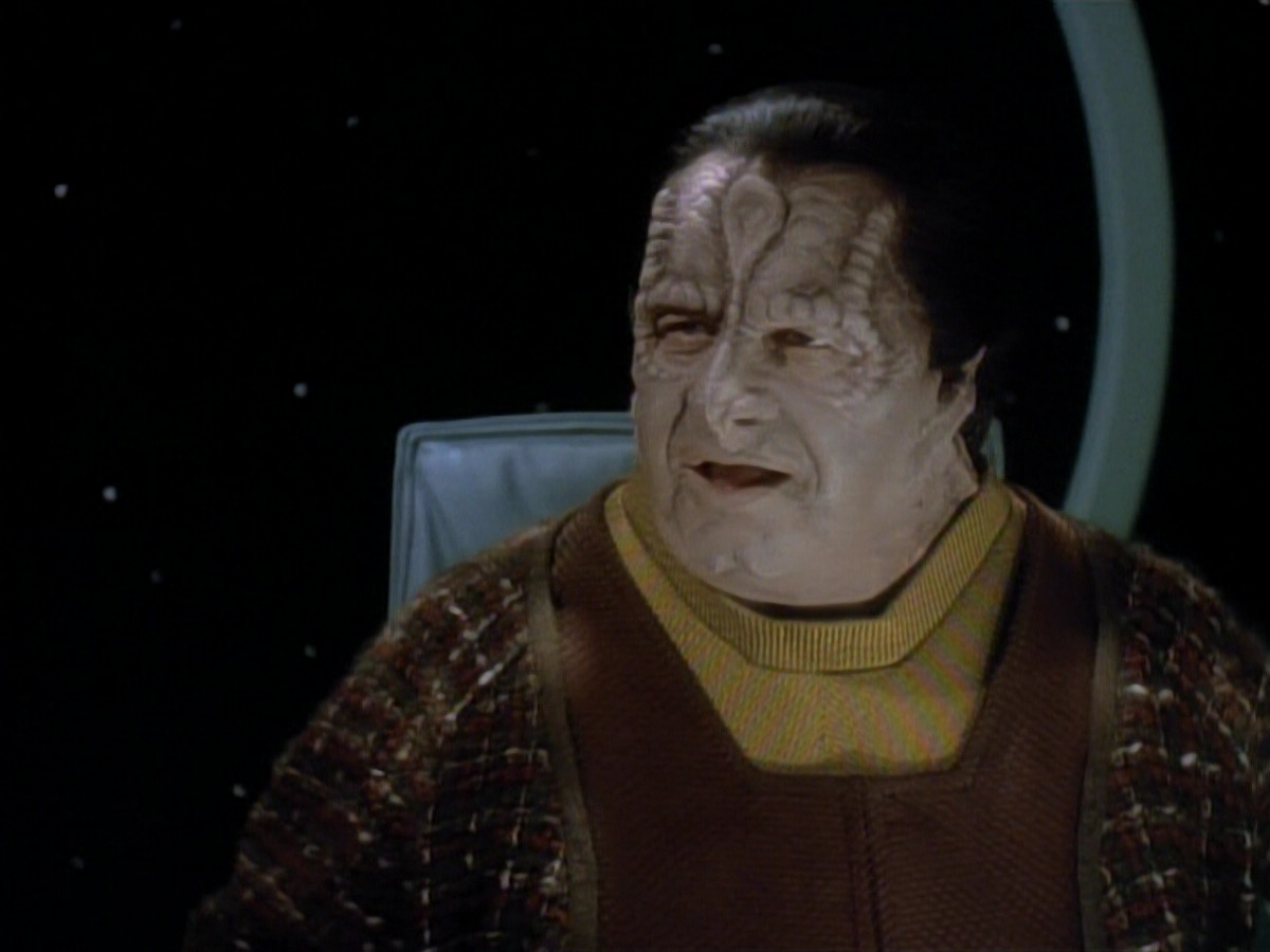 extant_StarTrek_DS9_3x20-ImprobableCause_03706.jpg
