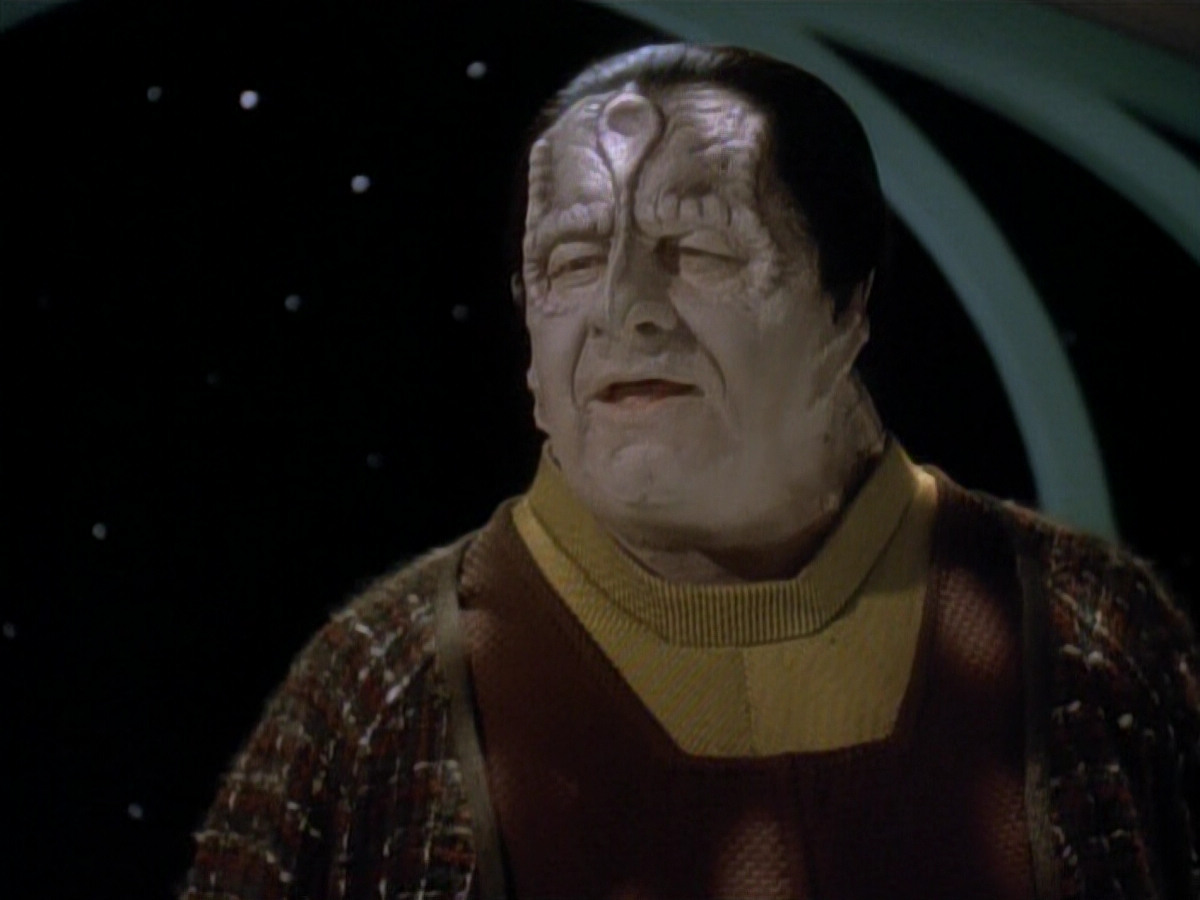 extant_StarTrek_DS9_3x20-ImprobableCause_03709.jpg