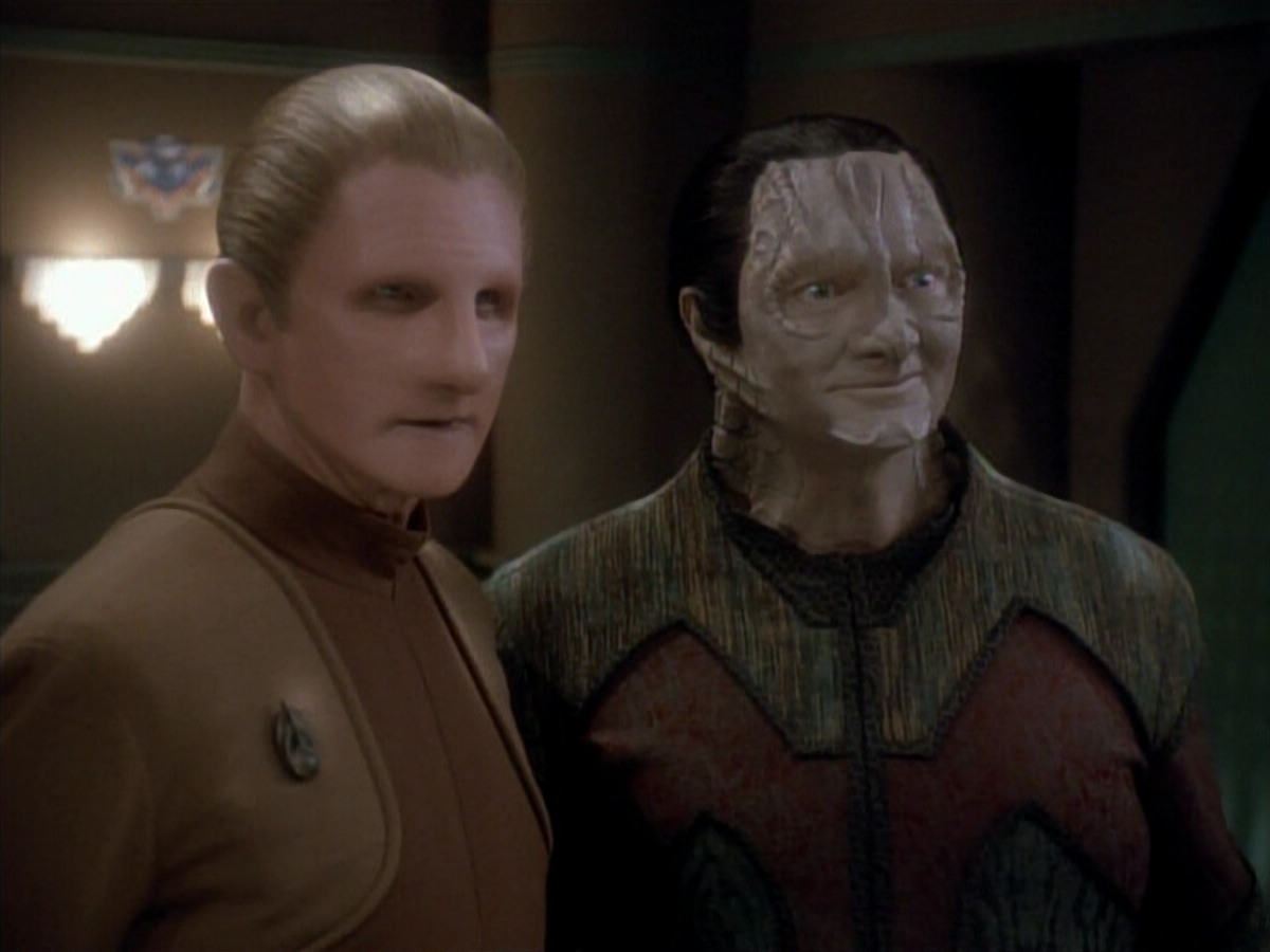extant_StarTrek_DS9_3x20-ImprobableCause_03731.jpg