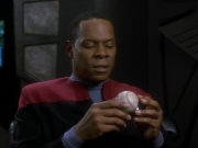 extant_StarTrek_DS9_3x20-ImprobableCause_01908.jpg