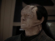 extant_StarTrek_DS9_3x20-ImprobableCause_02871.jpg