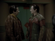 extant_StarTrek_DS9_3x20-ImprobableCause_03166.jpg