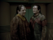 extant_StarTrek_DS9_3x20-ImprobableCause_03194.jpg