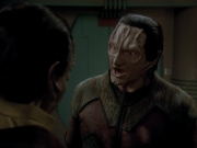 extant_StarTrek_DS9_3x20-ImprobableCause_03473.jpg