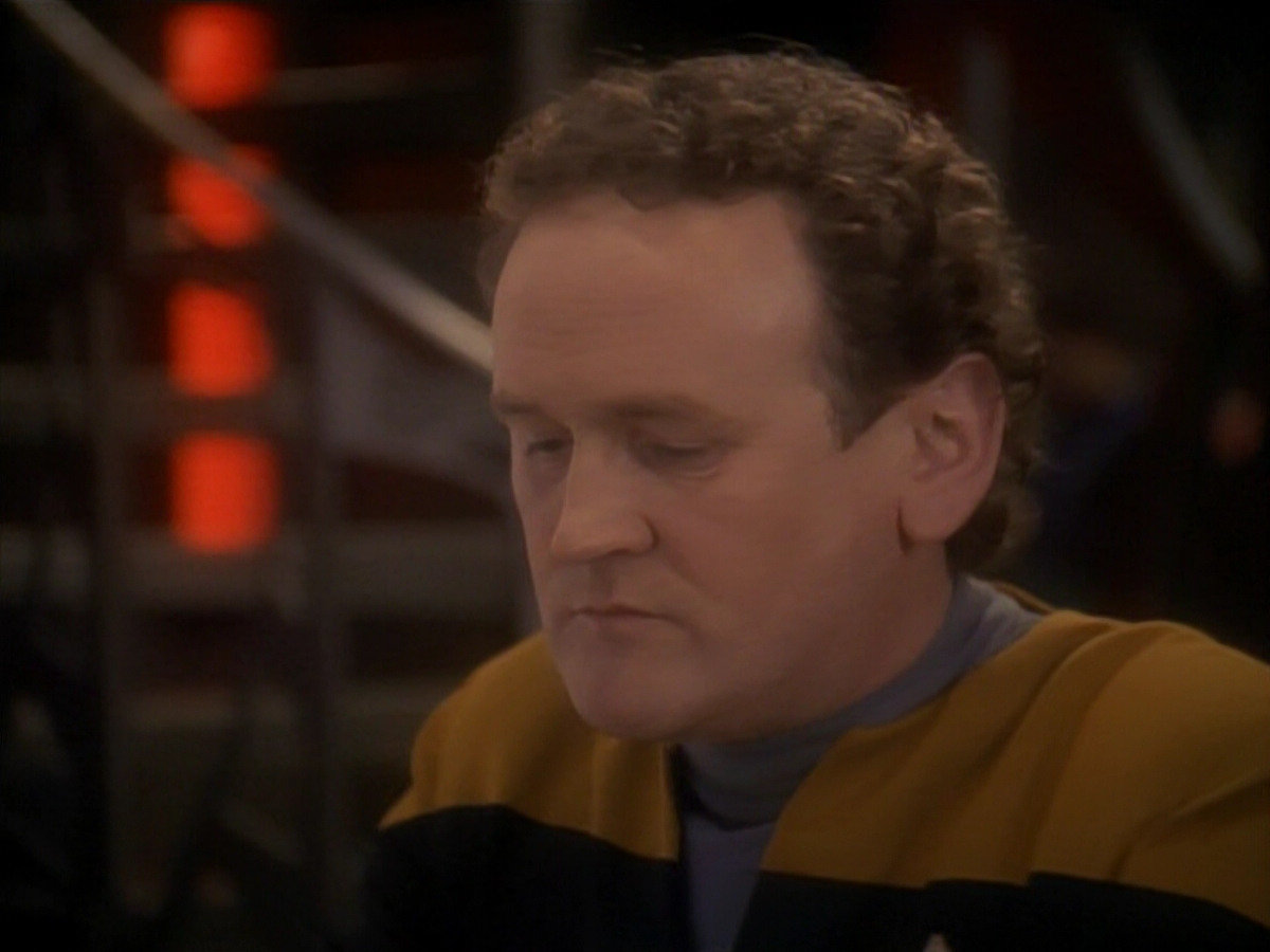 extant_StarTrek_DS9_3x21-TheDieIsCast_00156.jpg