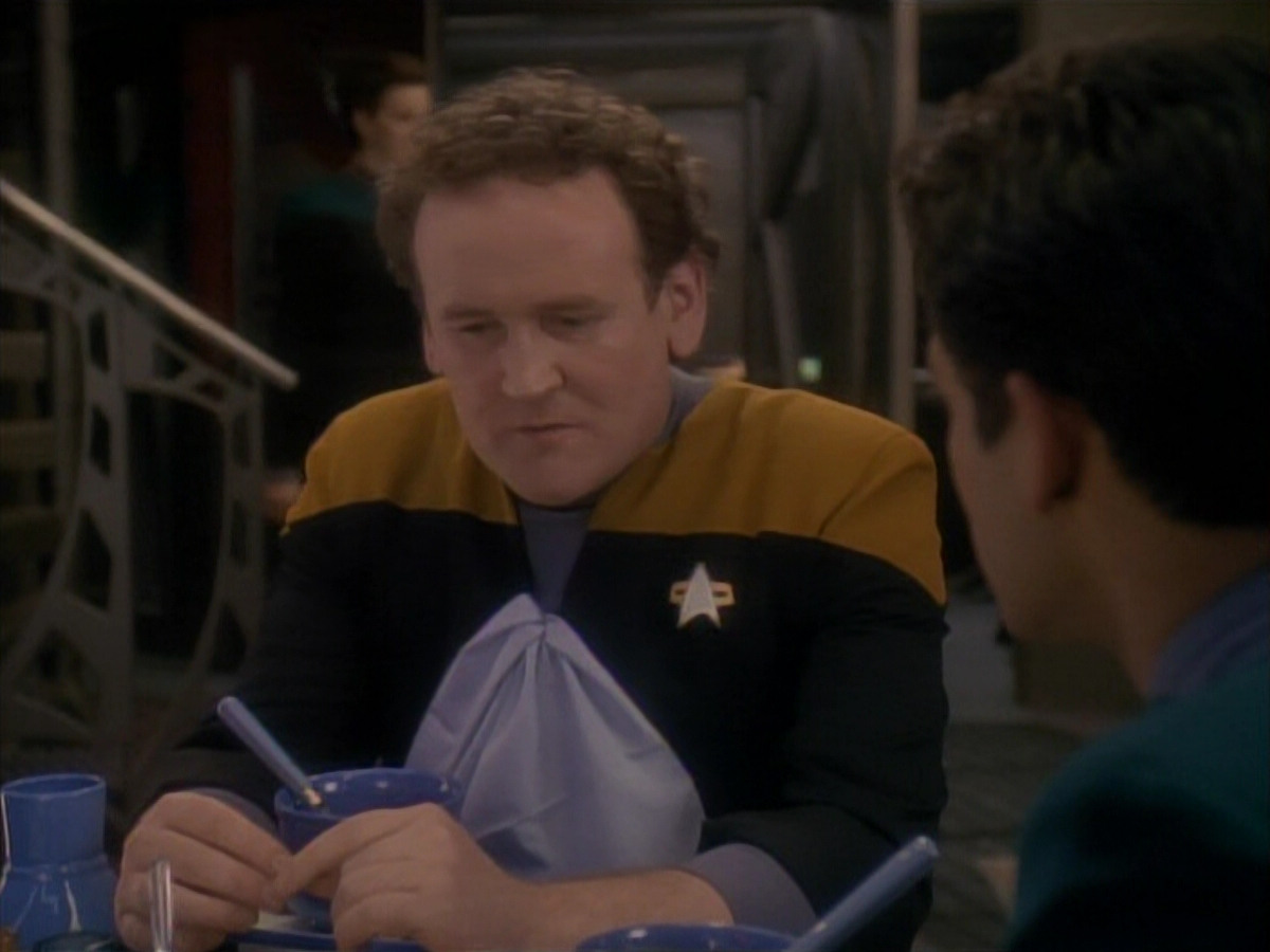 extant_StarTrek_DS9_3x21-TheDieIsCast_00254.jpg