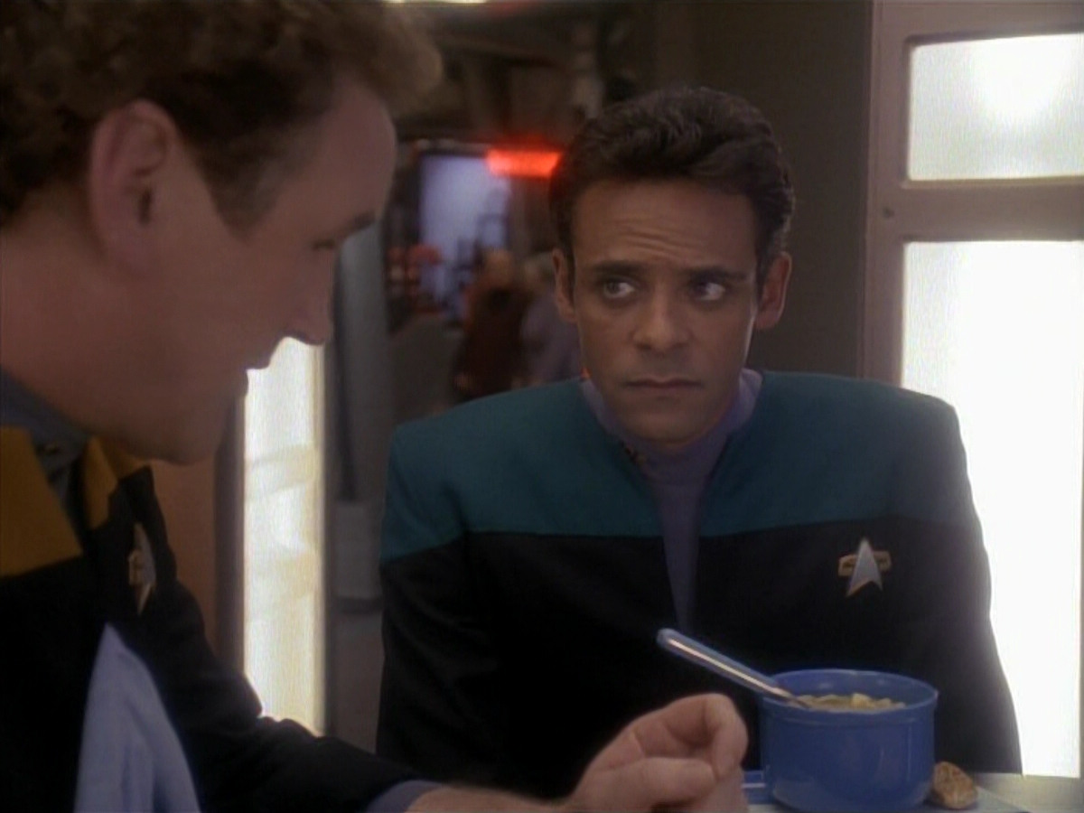 extant_StarTrek_DS9_3x21-TheDieIsCast_00268.jpg