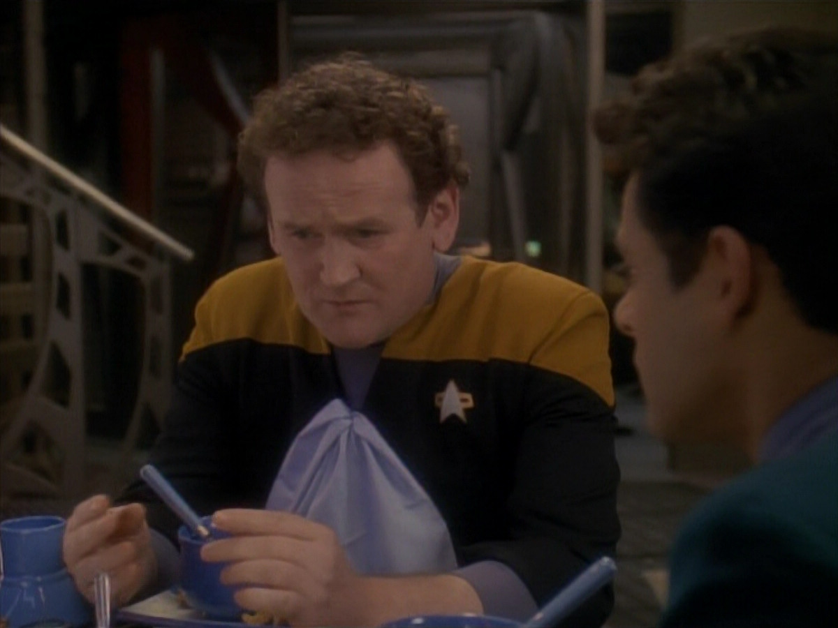 extant_StarTrek_DS9_3x21-TheDieIsCast_00270.jpg