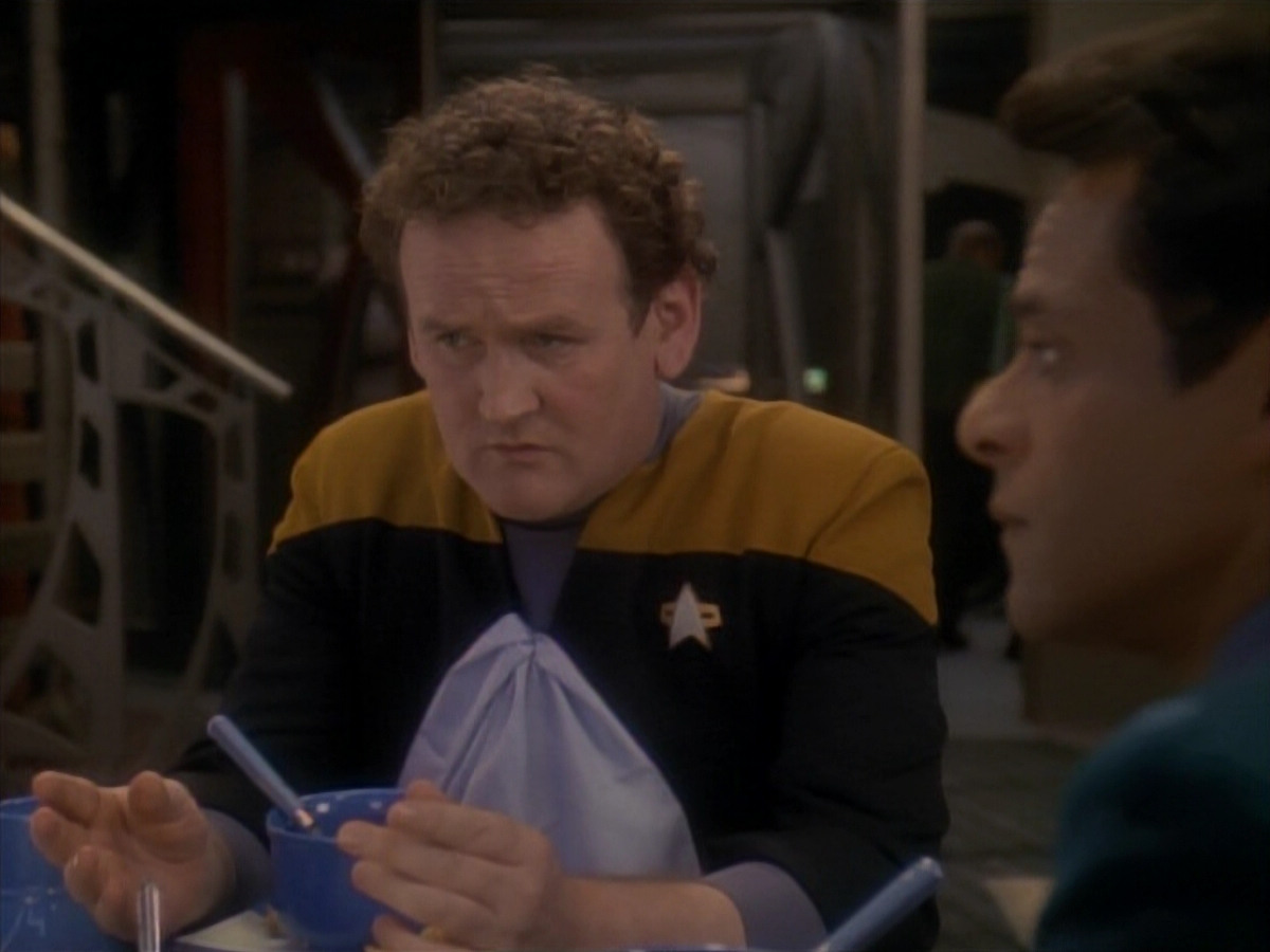 extant_StarTrek_DS9_3x21-TheDieIsCast_00273.jpg