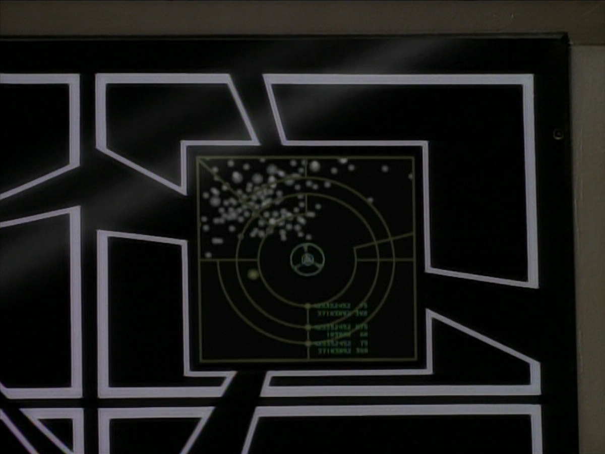 extant_StarTrek_DS9_3x21-TheDieIsCast_00324.jpg