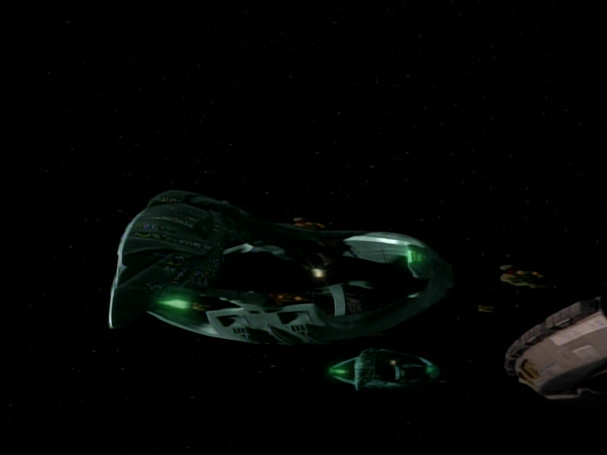 extant_StarTrek_DS9_3x21-TheDieIsCast_00373.jpg