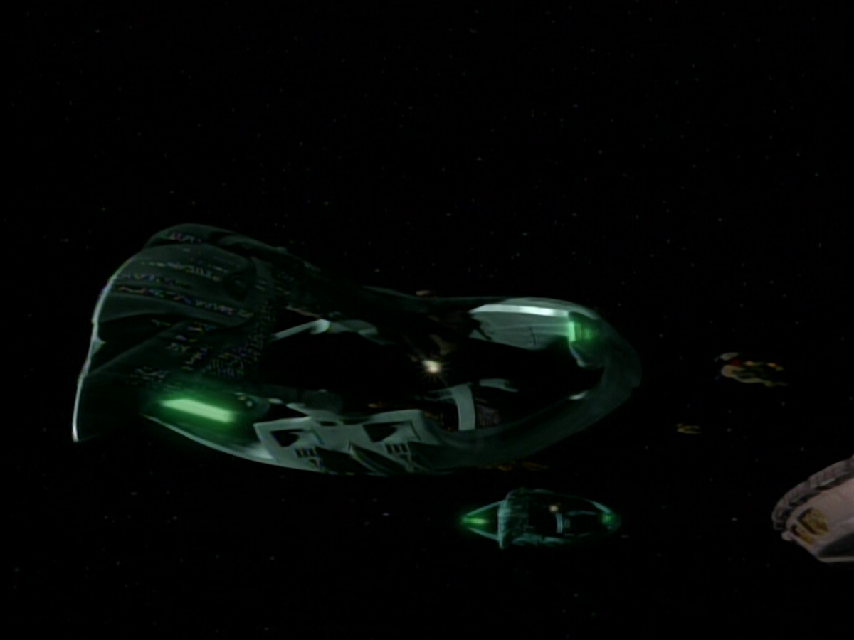 extant_StarTrek_DS9_3x21-TheDieIsCast_00374.jpg