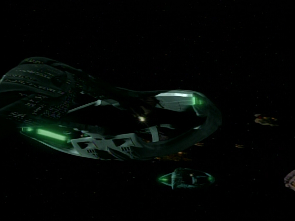 extant_StarTrek_DS9_3x21-TheDieIsCast_00375.jpg