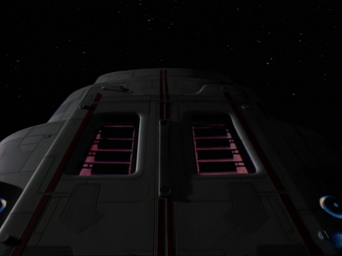 extant_StarTrek_DS9_3x21-TheDieIsCast_01599.jpg