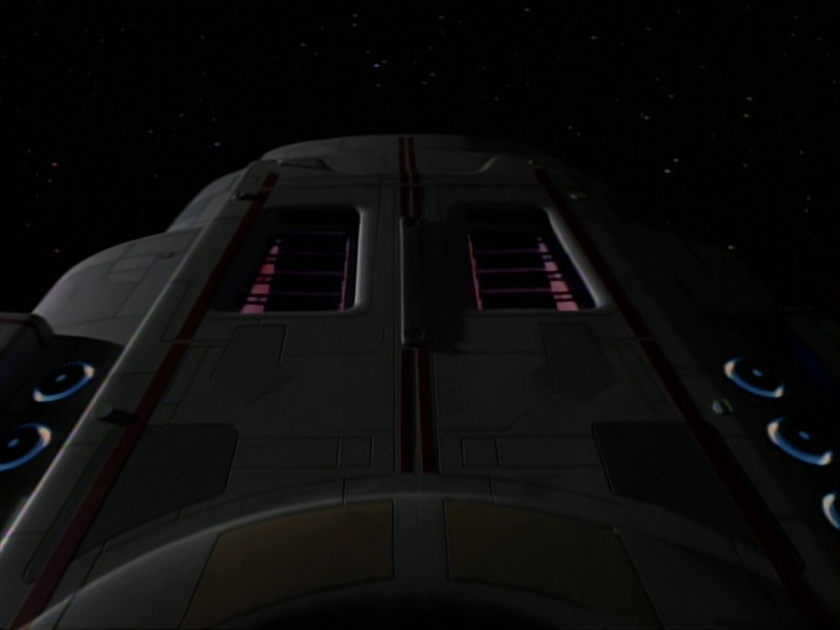extant_StarTrek_DS9_3x21-TheDieIsCast_01600.jpg