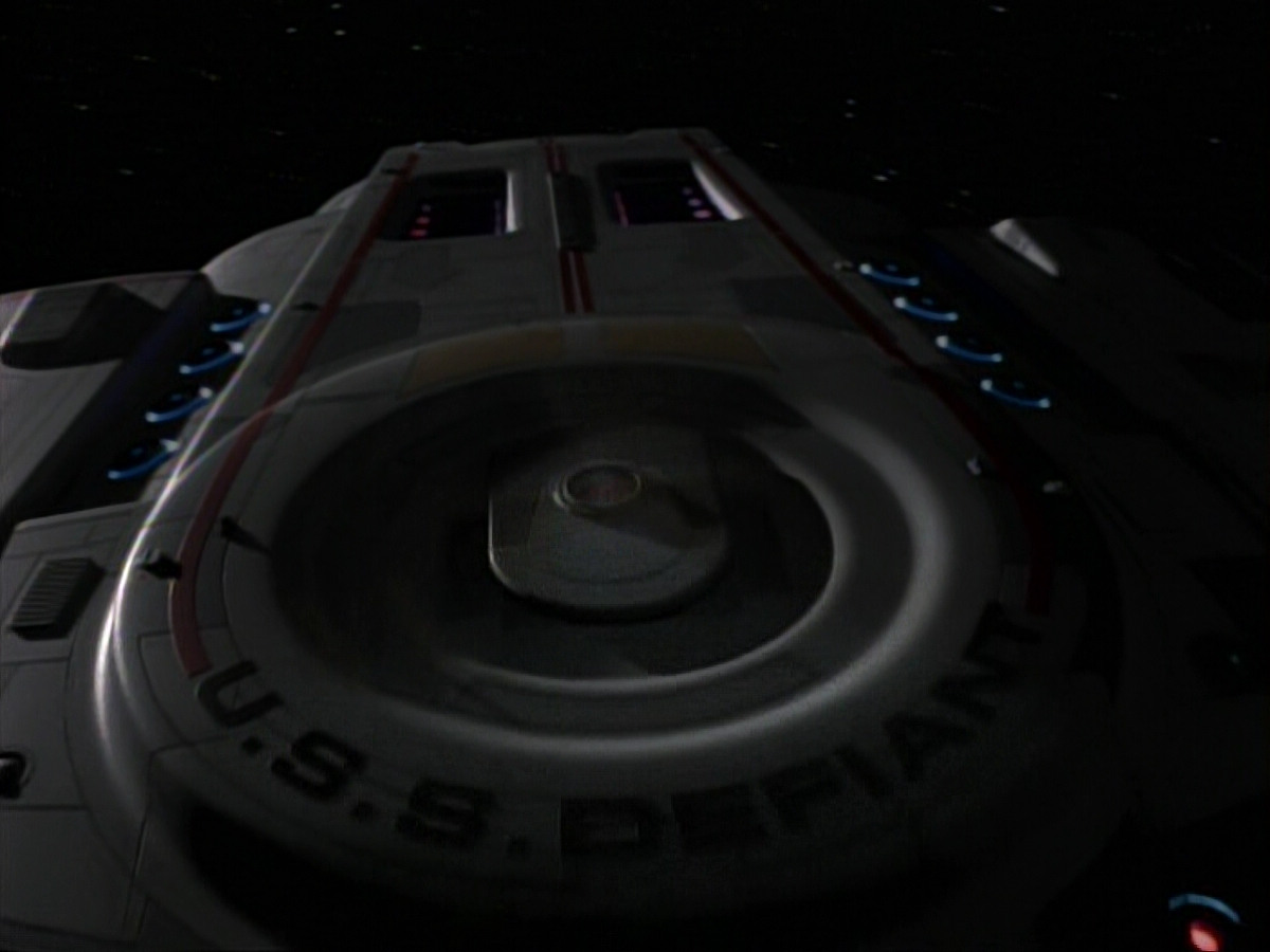 extant_StarTrek_DS9_3x21-TheDieIsCast_01603.jpg