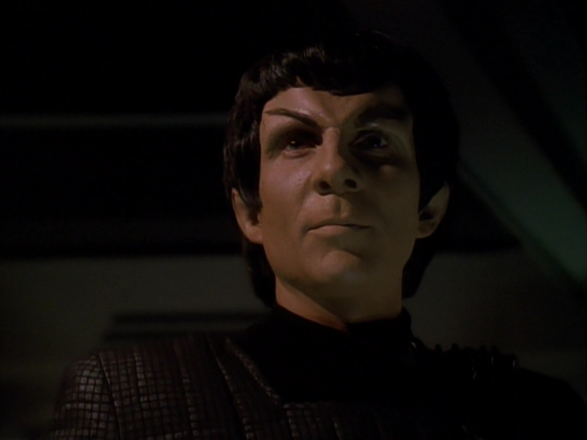 extant_StarTrek_DS9_3x21-TheDieIsCast_02790.jpg