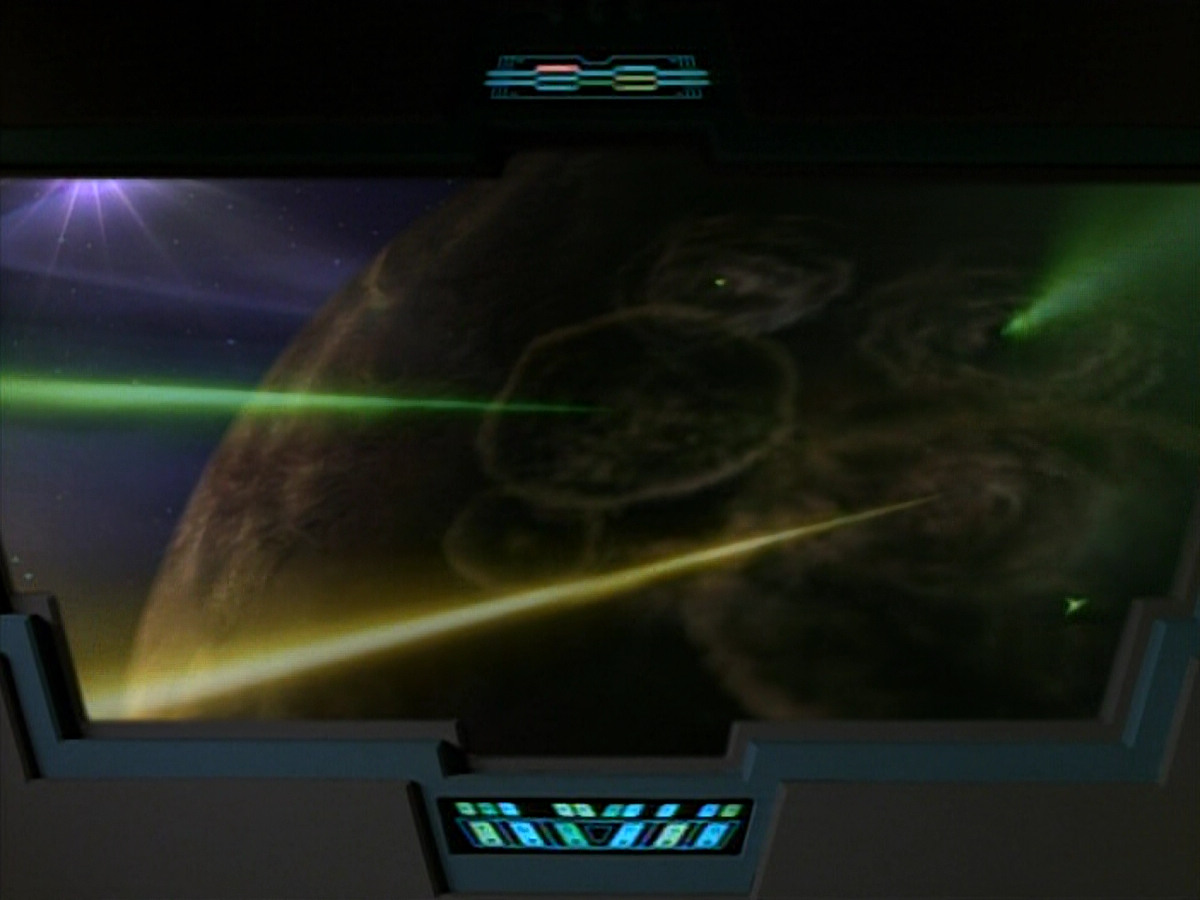 extant_StarTrek_DS9_3x21-TheDieIsCast_02825.jpg