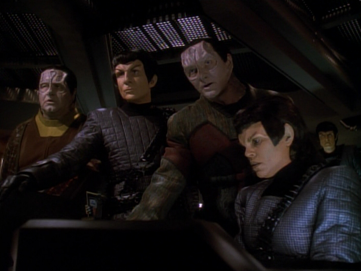 extant_StarTrek_DS9_3x21-TheDieIsCast_02855.jpg