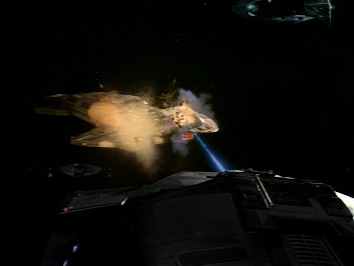 extant_StarTrek_DS9_3x21-TheDieIsCast_02911.jpg